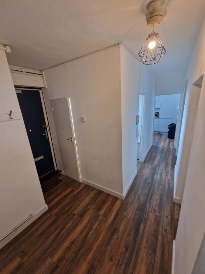 Cozy Room - Only Room Londen Buitenkant foto